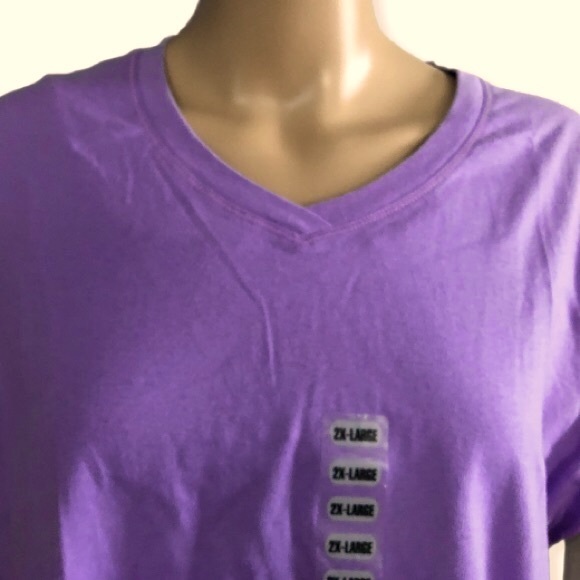 NWT PURPLE CHAMPION CASUAL SHORT SLEEVE T-SHIRT - Picture 9 of 11